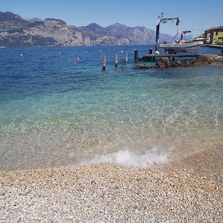 Hotel Danieli La Castellana Lago Di Garda Brenzone sul Garda Bagian luar foto